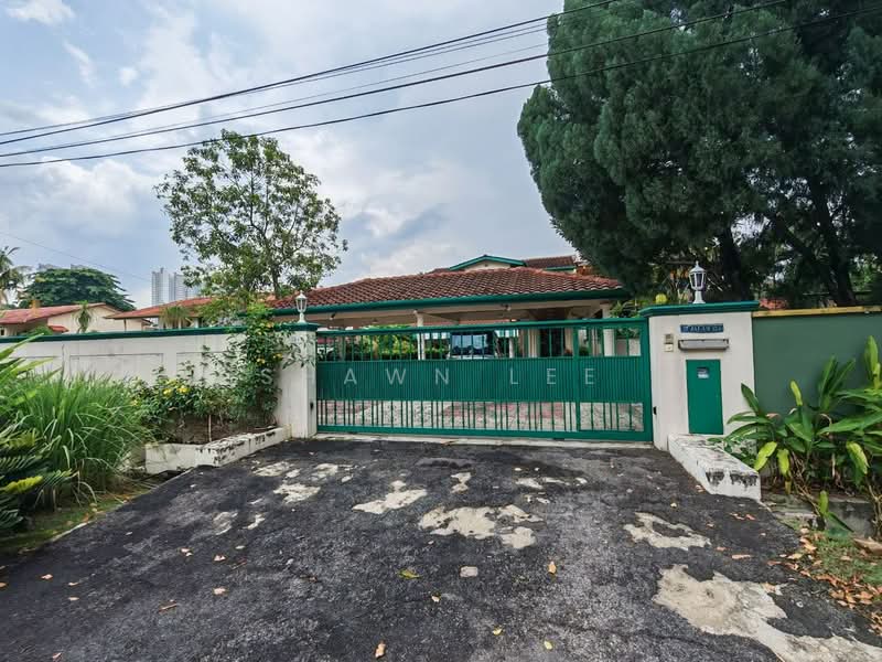 Semi-Detached House for Sale in Seksyen 17 (Petaling Jaya) - Shawn Lee - Exterior - PropertyGuru.com.my