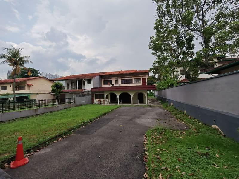 Semi-Detached House for Sale in Seksyen 17 (Petaling Jaya) - Shawn Lee - Exterior - PropertyGuru.com.my