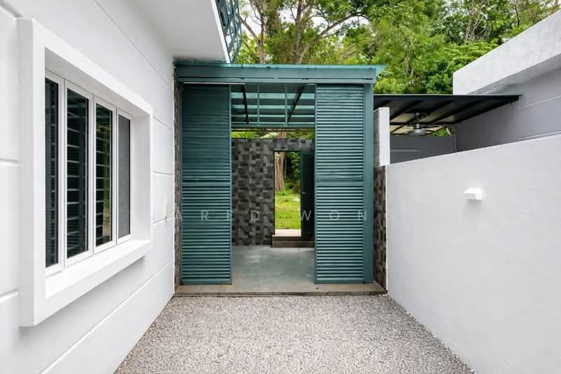 Rumah Berkembar untuk Dijual di Cyberjaya (Selangor) - Jared Wong - Exterior - PropertyGuru.com.my