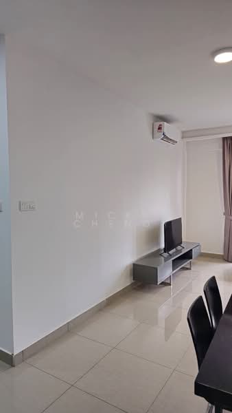 Servis Apartment untuk Disewa di Eclipse Residence @ Pan'gaea - Micky Cheng - Living Room - PropertyGuru.com.my