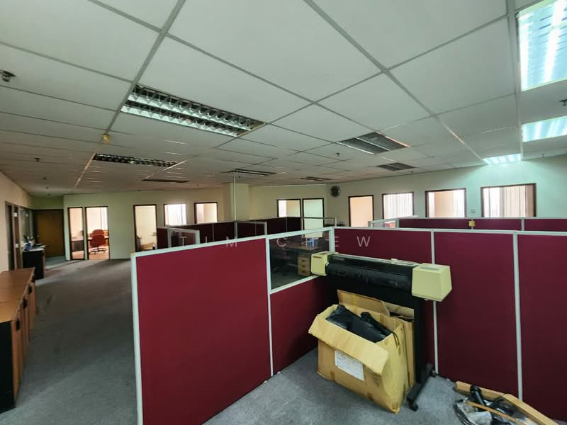Office for Sale in Bandar Puteri Puchong (Puchong) - Tim Chew - Open Office Space - PropertyGuru.com.my