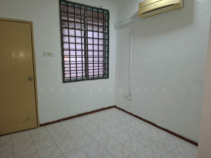 Rumah Teres 2 Tingkat untuk Dijual di Bandar Seri Alam (Masai) - Coco Feng Lily - PropertyGuru.com.my
