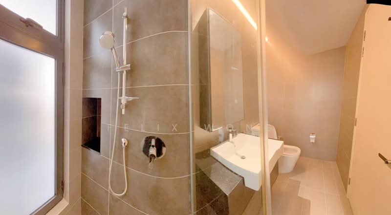 Servis Apartment untuk Disewa di Sunway Belfield - Felix Wong - Bathroom - PropertyGuru.com.my