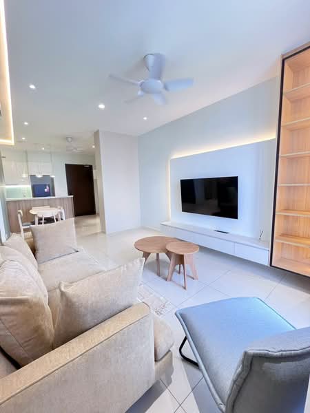 Servis Apartment untuk Disewa di Sunway Belfield - Felix Wong - Living Room - PropertyGuru.com.my