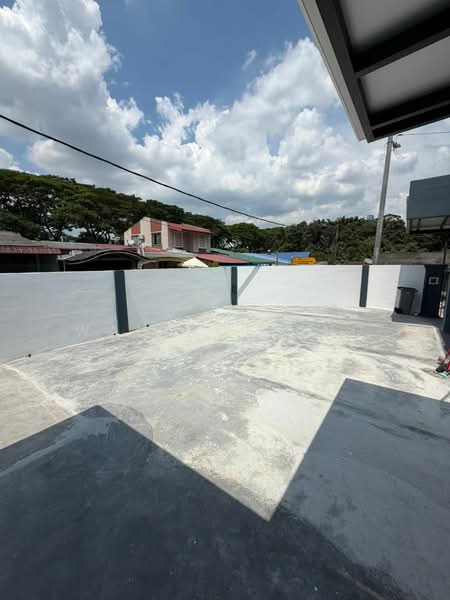 Rumah Teres 1 Tingkat untuk Dijual di Taman Dahlia (Tampoi) - Wallace Ang - Exterior - PropertyGuru.com.my