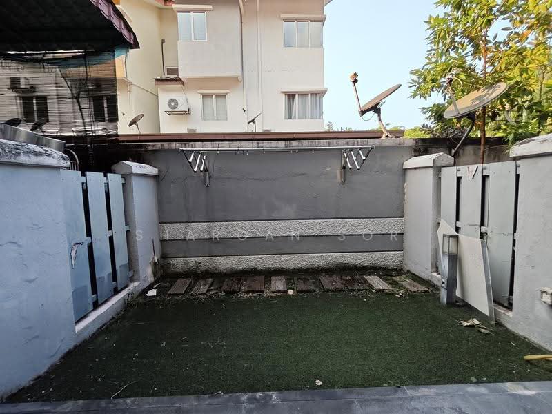 Townhouse for Sale in Jalan Ipoh (Kuala Lumpur) - Sharoan Sor - Exterior - PropertyGuru.com.my