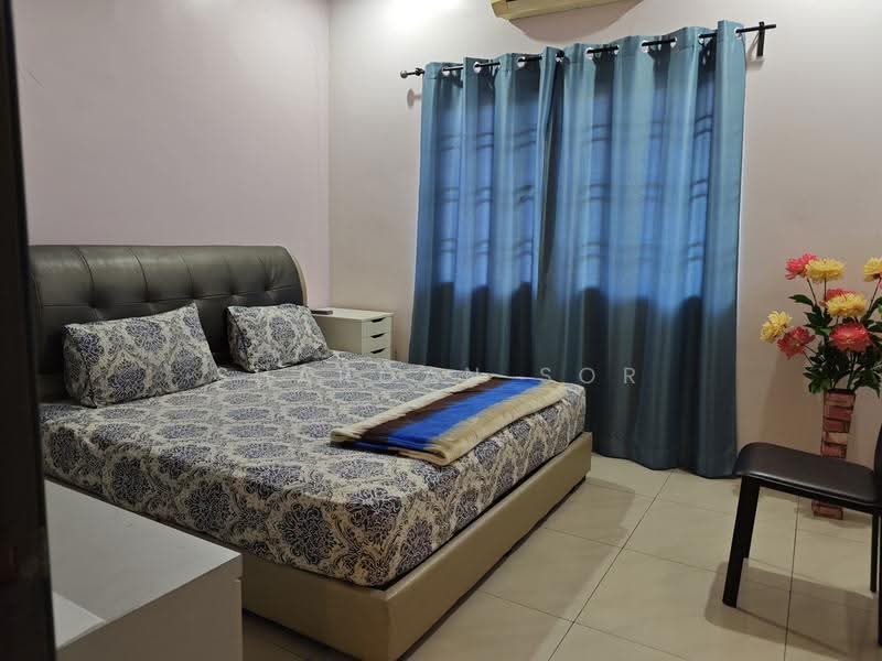 Townhouse for Sale in Jalan Ipoh (Kuala Lumpur) - Sharoan Sor - Bedroom - PropertyGuru.com.my