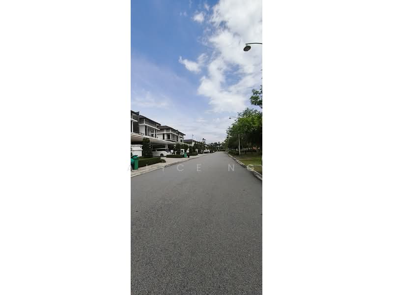 Semi-Detached House for Sale in Eco Majestic (Semenyih) - Alice Ng - Exterior - PropertyGuru.com.my
