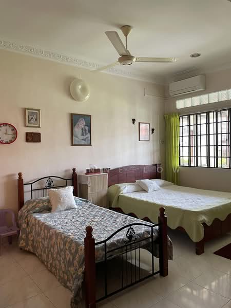 Semi-Detached House for Sale in Seksyen 5 (Petaling Jaya) - Joanne Low - Bedroom - PropertyGuru.com.my
