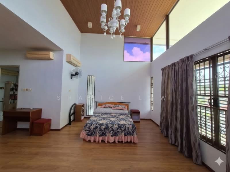 Rumah Berkembar untuk Dijual di Taman Bukit Kuchai (Bandar Kinrara) - Shanice Low - Bedroom - PropertyGuru.com.my