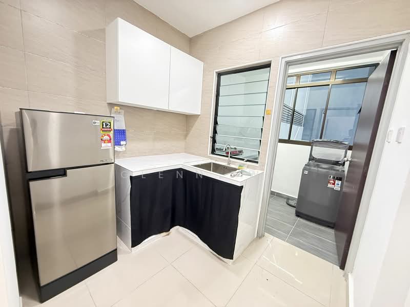 Apartment for Rent at KSL Bukit Gemilang - Glenn Twe - Kitchen - PropertyGuru.com.my