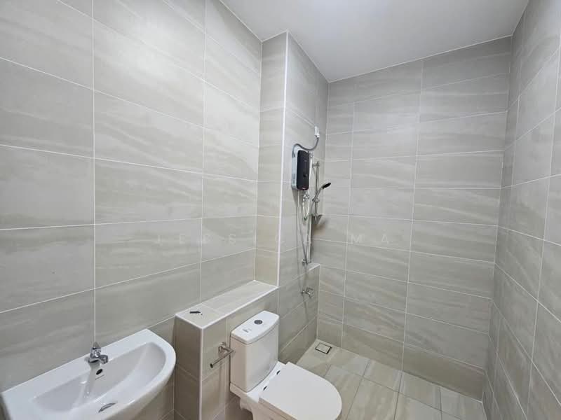 Terraced House for Rent in Taman Ekoflora (Johor Bahru) - Jessica Ma - Bathroom - PropertyGuru.com.my