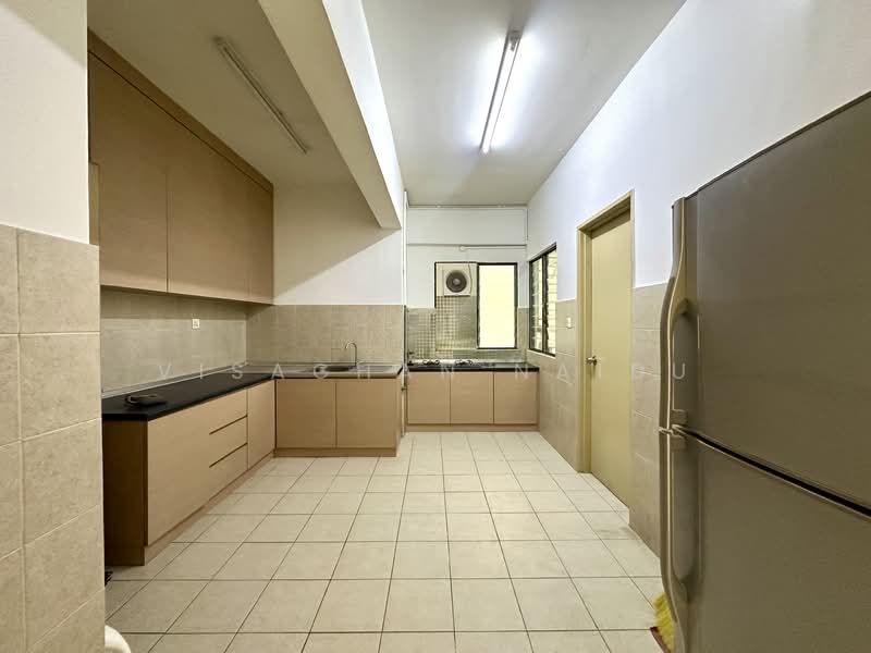 Kondominium untuk Dijual di Rivercity Condominium - Visaghan Naidu - Kitchen - PropertyGuru.com.my