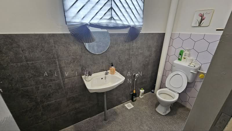2-storey Terraced House for Sale in Taman Malim Jaya (Bachang) - Alvin Chan Kai Boon - Bathroom - PropertyGuru.com.my