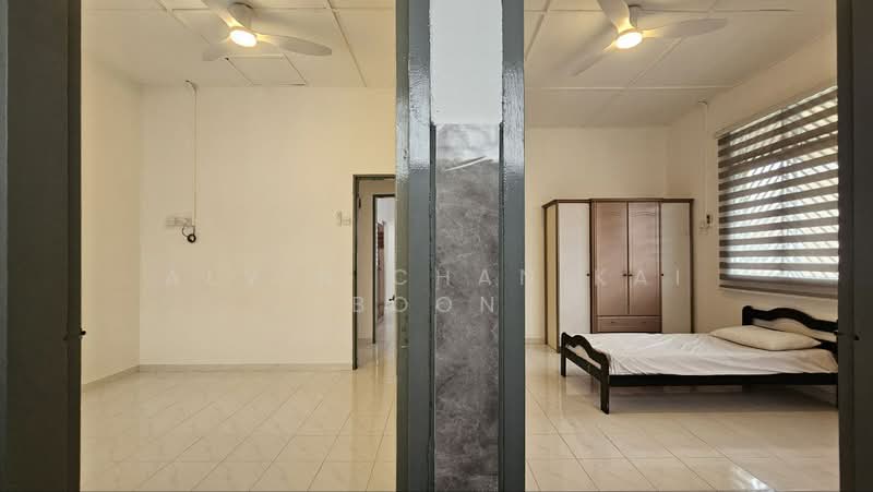 2-storey Terraced House for Sale in Taman Malim Jaya (Bachang) - Alvin Chan Kai Boon - Bedroom - PropertyGuru.com.my