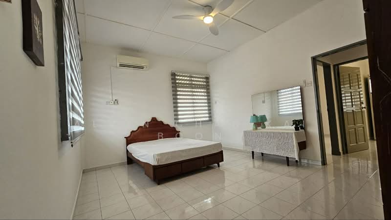 2-storey Terraced House for Sale in Taman Malim Jaya (Bachang) - Alvin Chan Kai Boon - Bedroom - PropertyGuru.com.my