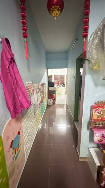 Rumah Teres 2 Tingkat untuk Dijual di Taman Bukit Serdang (Seri Kembangan) - Kwee Foen Choo - PropertyGuru.com.my