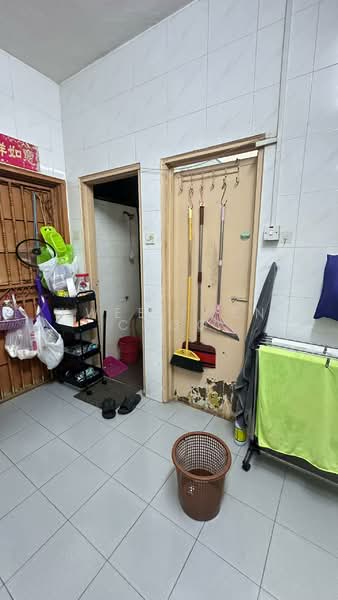 Rumah Teres 2 Tingkat untuk Dijual di Taman Bukit Serdang (Seri Kembangan) - Kwee Foen Choo - PropertyGuru.com.my