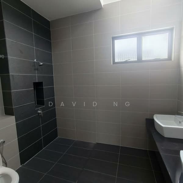 Rumah Teres 3 Tingkat untuk Dijual di Shah Alam (Selangor) - David Ng - PropertyGuru.com.my