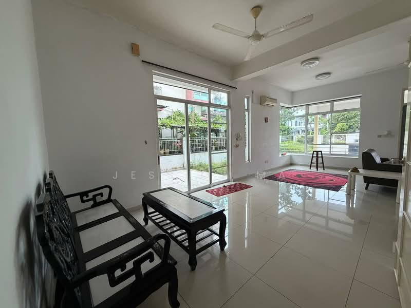 Cluster House for Rent in Bukit Indah (Iskandar Puteri (Nusajaya)) - Jessica Ma - Living Room - PropertyGuru.com.my