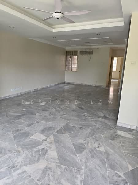Rumah Teres untuk Disewa di Alam Damai (Cheras) - Desmond Low - Living Room - PropertyGuru.com.my