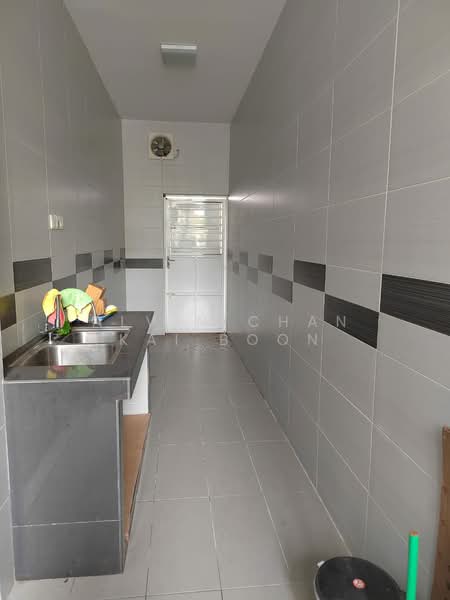 Rumah Berkembar untuk Dijual di Taman Bertam Setia (Tanjong Minyak) - Alvin Chan Kai Boon - Kitchen - PropertyGuru.com.my