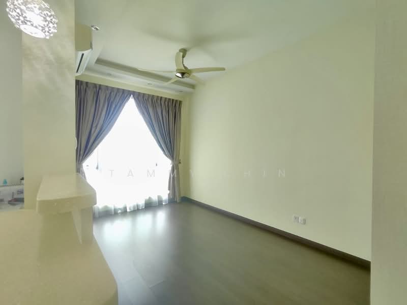 Kondominium untuk Dijual di SKS Pavillion Residences - Tammy Chin - Living Room - PropertyGuru.com.my