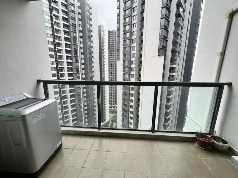 Service Residence for Rent at R&F Princess Cove Phase 1 - Jessica Ma - Balcony - PropertyGuru.com.my