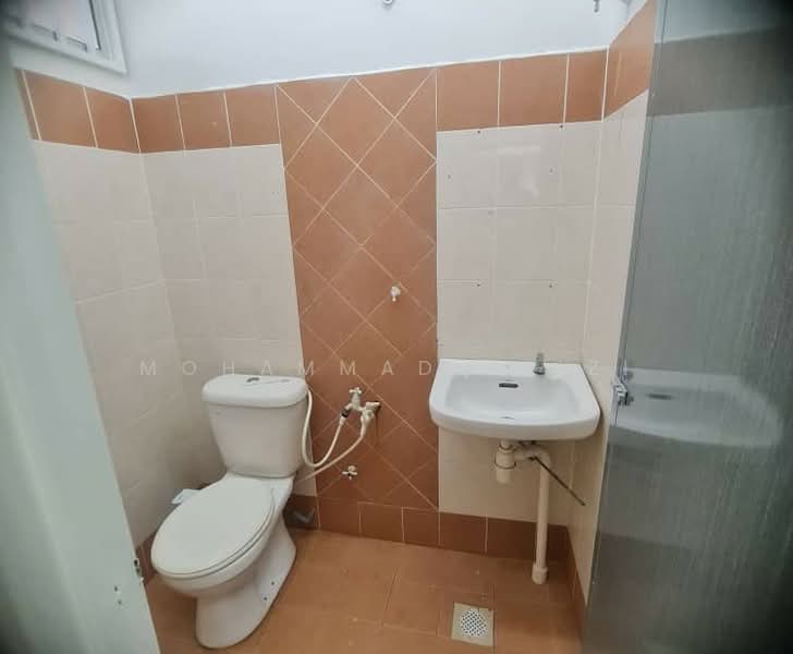 Terraced House for Sale in Taman Psj (Sungai Karang) - Mohammad Azizi - Bathroom - PropertyGuru.com.my