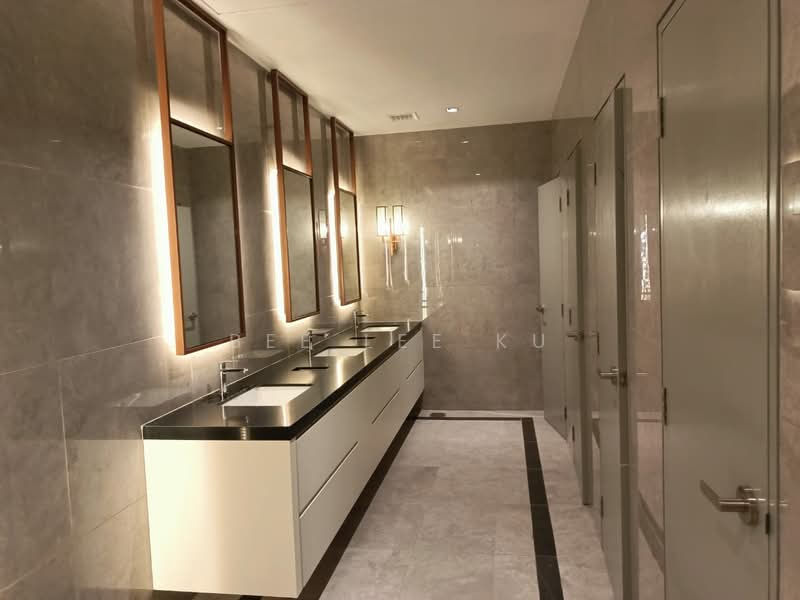 Servis Apartment untuk Dijual di Pavilion Ceylon Hill - Bee Lee Ku - Bathroom - PropertyGuru.com.my