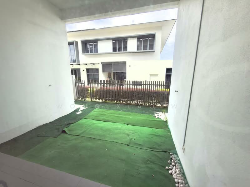 Rumah Berkembar untuk Dijual di Setia Alam (Selangor) - Kwong Xiao Wei - Exterior - PropertyGuru.com.my