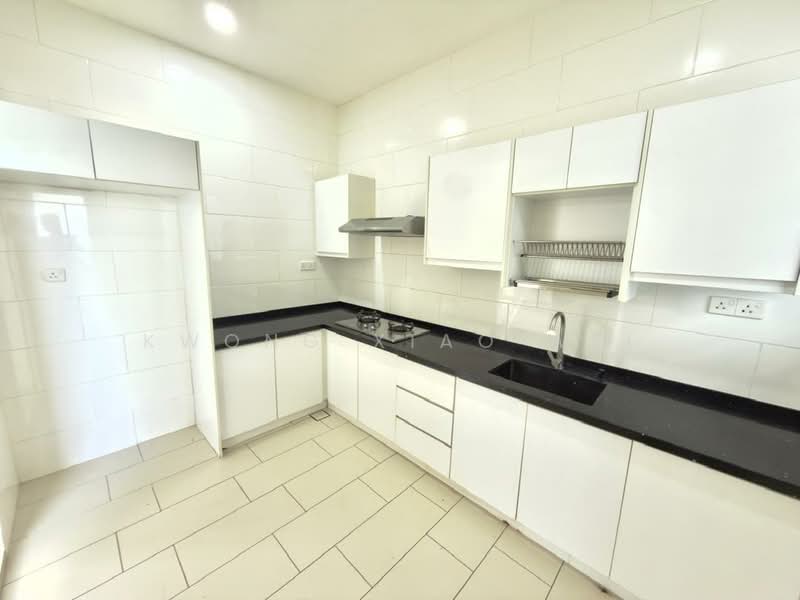 Rumah Berkembar untuk Dijual di Setia Alam (Selangor) - Kwong Xiao Wei - Kitchen - PropertyGuru.com.my