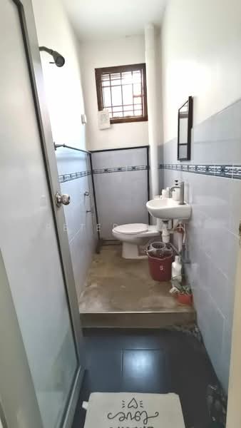 Apartment for Sale at Villa Bestari Apartment - Peter Tan - Bathroom - PropertyGuru.com.my