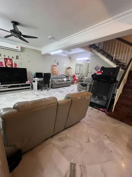 Rumah Teres 2.5 Tingkat untuk Dijual di Ampang Jaya (Ampang) - Syed Othman - Living Room - PropertyGuru.com.my