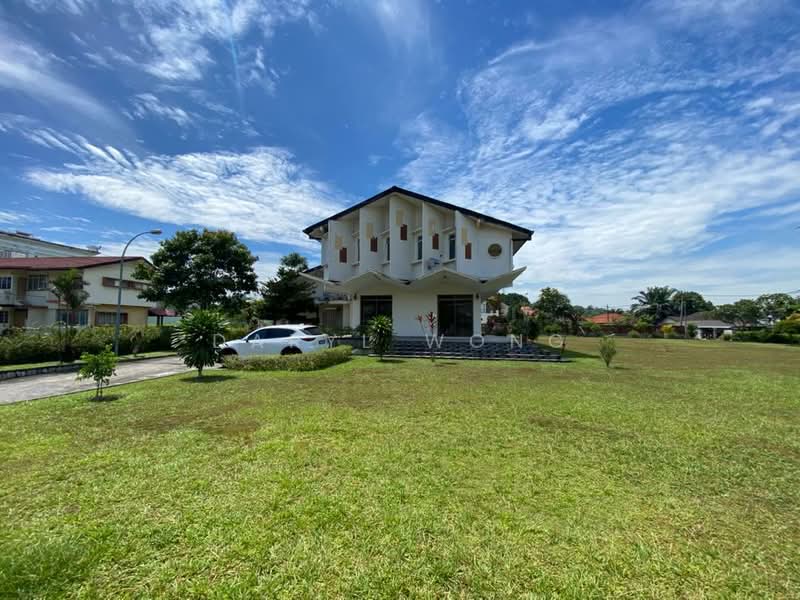 Bungalow for Sale in Seksyen 9 (Petaling Jaya) - Daryl Wong - PropertyGuru.com.my
