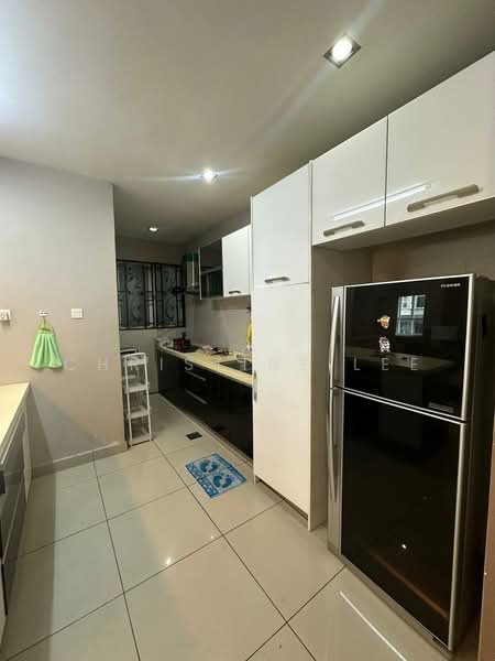 Servis Apartment untuk Disewa di Impian Meridian - Christine Lee - Kitchen - PropertyGuru.com.my