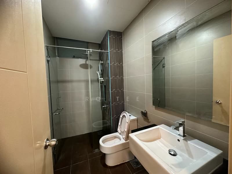 Condominium for Sale at Medini Signature - RQ Tee - Bathroom - PropertyGuru.com.my