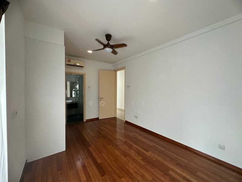 Condominium for Sale at Medini Signature - RQ Tee - Bedroom - PropertyGuru.com.my