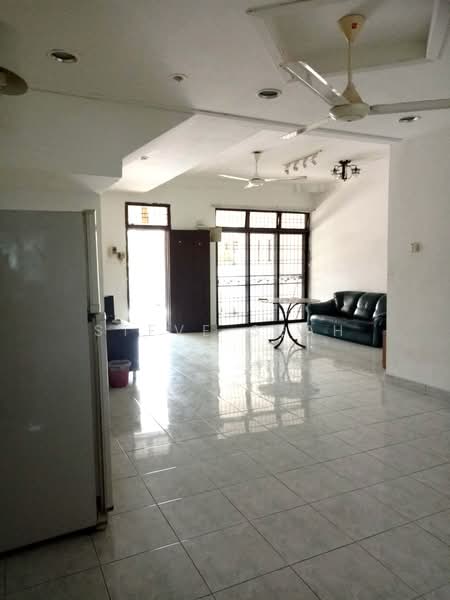 Terraced House for Rent in Johor Bahru (Johor) - Steve Seah - Living Room - PropertyGuru.com.my