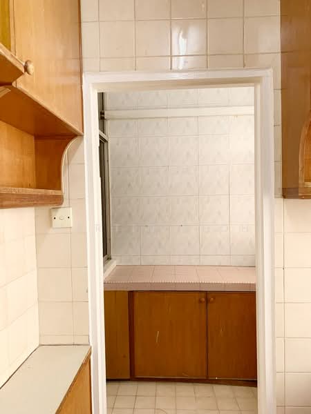 Apartment for Sale at Manor Apartment - Martin Yeoh - Kitchen - PropertyGuru.com.my