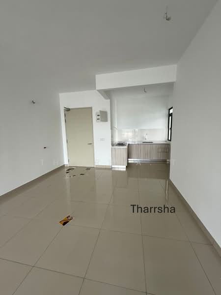 Kondominium untuk Disewa di Topaz Residence - Tharrsha. T - Kitchen - PropertyGuru.com.my