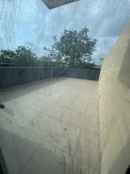 Cluster House for Rent in Forest City (Gelang Patah) - Clarie Tan - Balcony - PropertyGuru.com.my