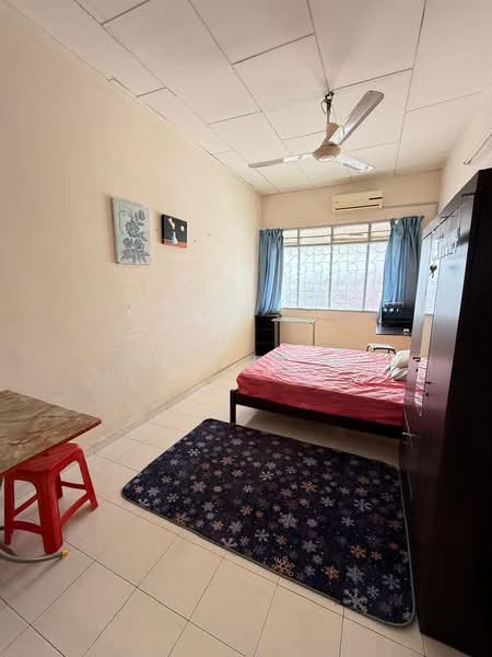 2-storey Terraced House for Sale in Taman Indah Seksyen 2 (Bukit Baru) - YM Chong - Bedroom - PropertyGuru.com.my