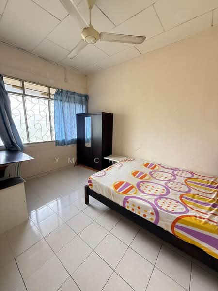 2-storey Terraced House for Sale in Taman Indah Seksyen 2 (Bukit Baru) - YM Chong - Bedroom - PropertyGuru.com.my