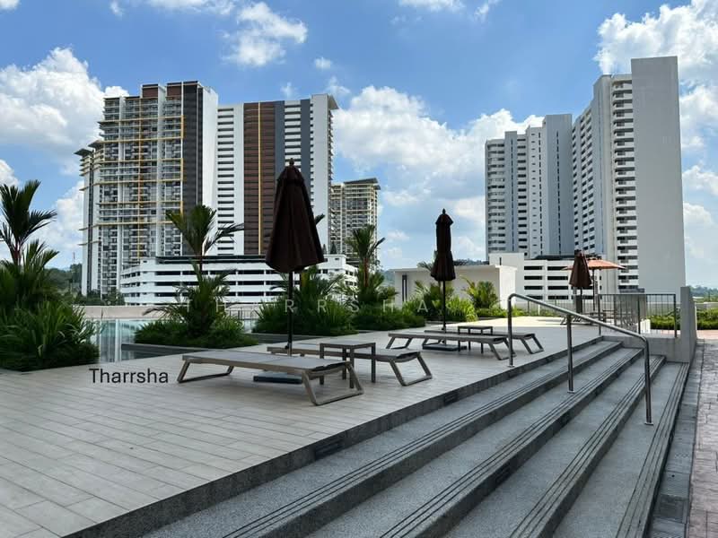 Kondominium untuk Disewa di Topaz Residence - Tharrsha. T - Exterior - PropertyGuru.com.my