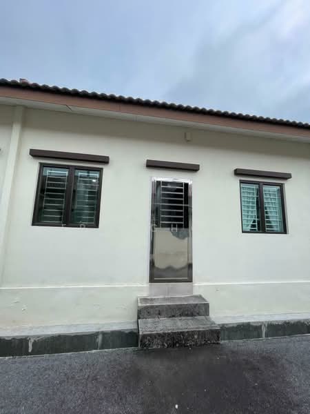 Rumah Teres untuk Dijual di Port Dickson (Negeri Sembilan) - Eric Chong - Exterior - PropertyGuru.com.my