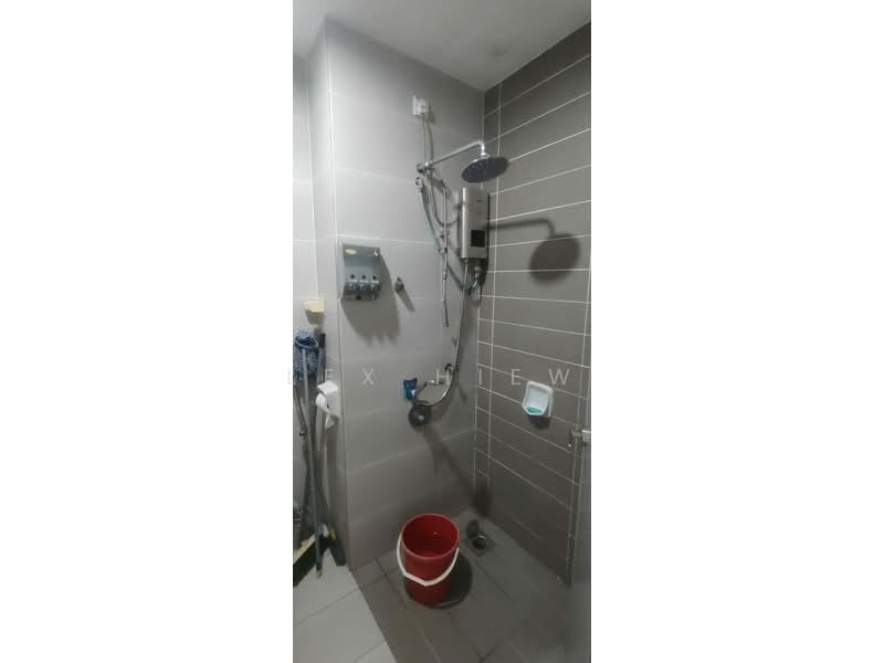 Kondominium untuk Dijual di PARC Regency (Residensi Masai) - Lex Hiew - Bathroom - PropertyGuru.com.my