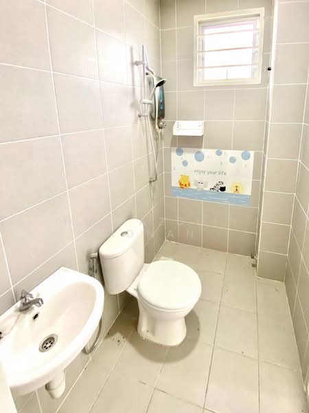 2-storey Terraced House for Sale in Semenyih (Selangor) - Nor Azdlin Adnan - Bathroom - PropertyGuru.com.my
