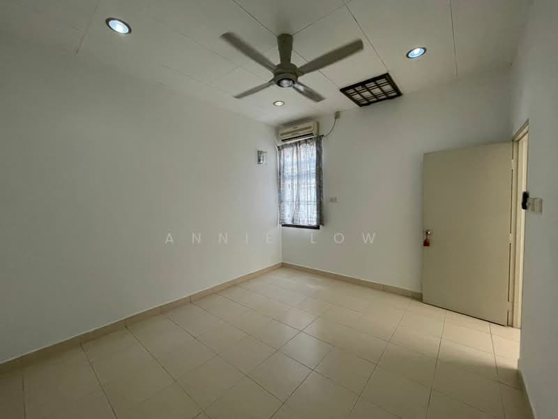 Cluster House for Sale in Skudai (Johor) - Annie Low - Interior - PropertyGuru.com.my