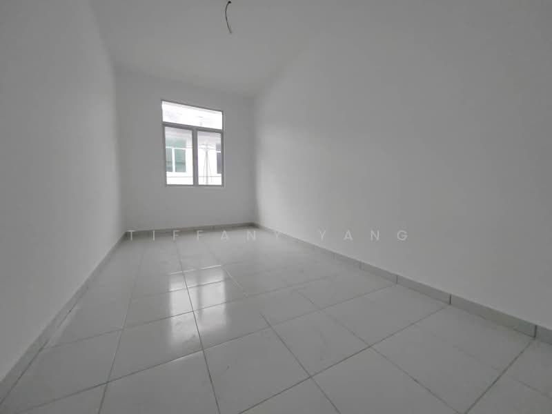 2-storey Terraced House for Sale in Taman Kundang Jaya (Rawang) - Tiffany Yang - Bedroom - PropertyGuru.com.my